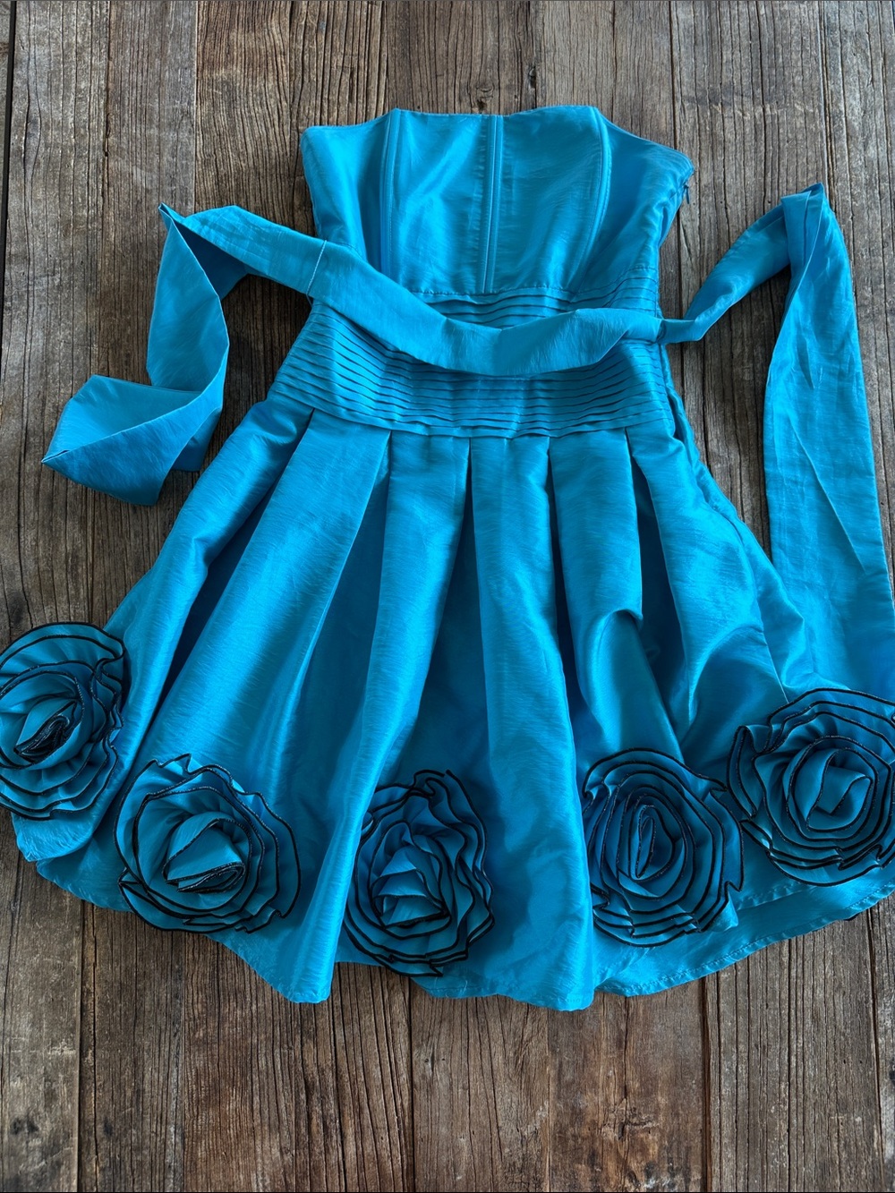 Vintage Daisy incredible 90’s Blue Floral Party Dress